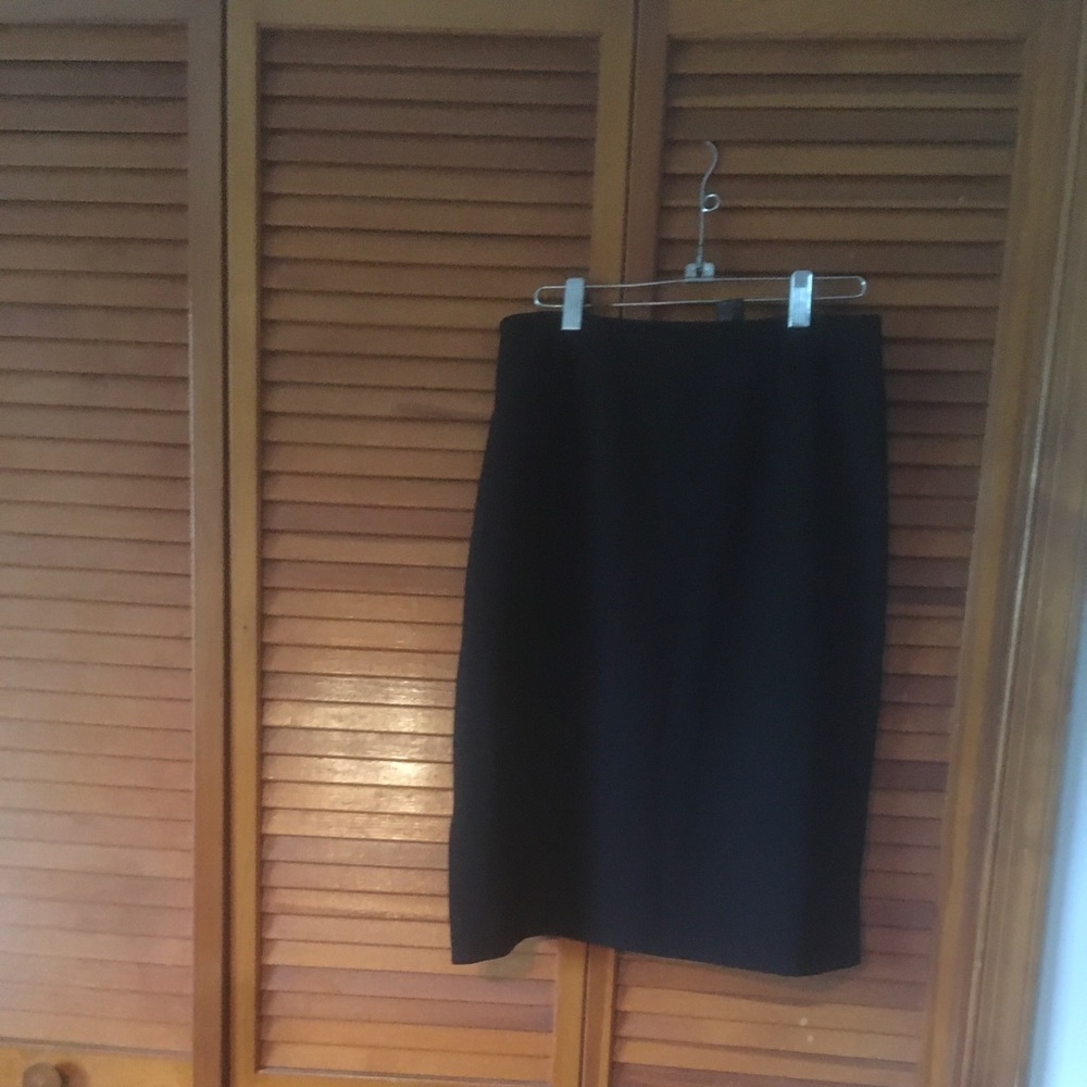 Tahari Black Pencil Skirt